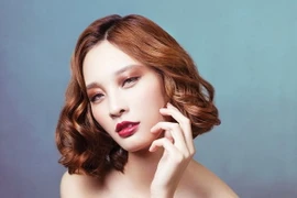 Ba kiểu trang điểm đơn giản nhưng vẫn giúp bạn thành nữ hoàng đêm tiệc