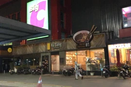 Hình ảnh phun khử khuẩn tại khu vực BigC Thăng Long. 