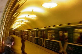 Hệ thống ga tàu điện ngầm Mátxcơva được coi là đẹp nhất thế giới (Ảnh: Internet)