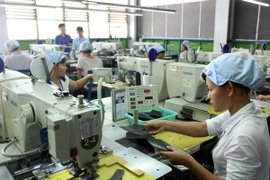 Bài toán hướng tới tự chủ kinh tế trong "một thế giới phẳng" 