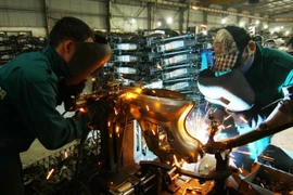 Xung quanh đề xuất lập Ban Chỉ đạo Trung ương về tái cơ cấu kinh tế