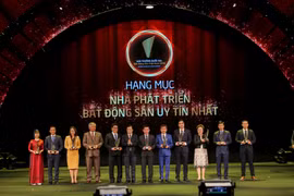 Tối 14/4 tại Hà Nội, Hiệp hội Bất động sản Việt Nam (VNREA) đã tổ chức Lễ trao Giải thưởng quốc gia Bất động sản Việt Nam 2018. (Ảnh: Minh Sơn/Vietnam+)