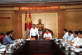 Thứ trưởng Bộ Ngoại giao Lê Hoài Trung phát biểu tại buổi làm việc với lãnh đạo chủ chốt tỉnh Hà Giang. (Ảnh: Minh Tâm/TTXVN.)