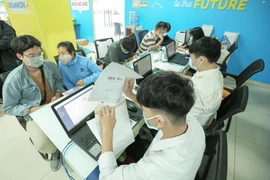 [Video] Thí sinh xét tuyển đại học năm 2021 bằng học bạ tăng vọt