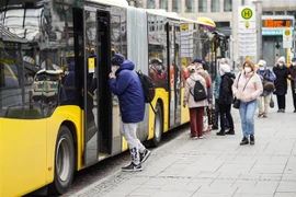 Đức và Hà Lan cân nhắc siết chặt biện pháp phòng dịch COVID-19