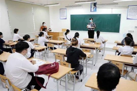 [Video] Nhiều trường đại học công bố điểm sàn xét tuyển