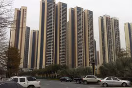 Thêm doanh nghiệp bất động sản Trung Quốc ngừng giao dịch cổ phiếu