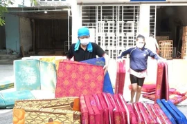 Tình nguyện viên Nhật Bản trong đội ngũ chống COVID-19 tại Bắc Giang