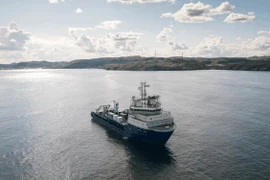 Nga xây dựng tuyến cáp quang dưới biển đầu tiên xuyên Bắc Cực 