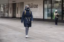Cảnh vắng vẻ ở London, Anh trong bối cảnh dịch COVID-19. (Ảnh: AFP/TTXVN)