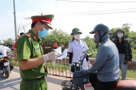 [Video] Không thay đổi chiến lược chống dịch, thực hiện nghiêm 5K