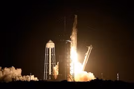 Space X đưa thêm nhiều “hành khách đặc biệt” lên trạm không gian