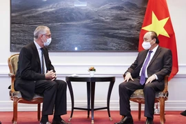 Chủ tịch nước tiếp Thị trưởng Bern và lãnh đạo một số tập đoàn Thụy Sĩ