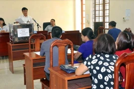Đình chỉ sinh hoạt Đảng với Giám đốc Trung tâm bán đấu giá Yên Bái