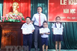 Học sinh huyện đảo Trường Sa náo nức dự lễ khai giảng năm học mới