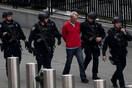 Cảnh sát Mỹ bắt giữ một người đàn ông mang súng tại trụ sở LHQ