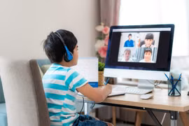 Thu hẹp khoảng cách về kỹ thuật số trong giáo dục thời COVID-19