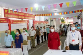 [Video] Cử tri Hà Nam nô nức đi bầu cử những đại biểu có đức, có tài