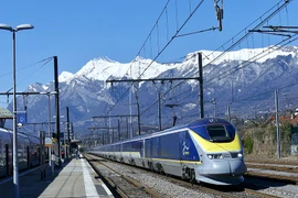 (Nguồn: en.wikipedia.org)