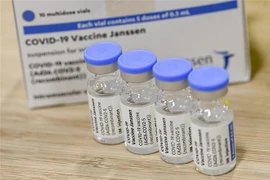 Vaccine ngừa COVID-19 của hãng dược phẩm Johnson&Johnson. (Ảnh: AFP/TTXVN)