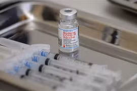 Vaccine ngừa COVID-19 của Moderna. (Ảnh: AFP/TTXVN)