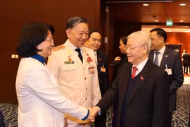 [Video] Học giả Nga đánh giá cao vai trò lãnh đạo của Đảng 