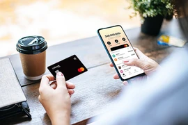 Ngân hàng số Liobank hiện đang được giới trẻ đón nhận rất tích cực. (Ảnh: Vietnam+)