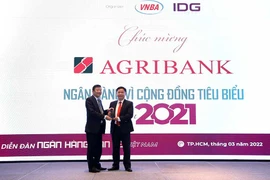 Agribank nhận giải thưởng Ngân hàng vì cộng đồng. (Ảnh: Vietnam+)