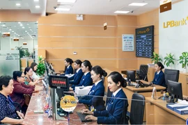 Với 2.000 tỷ đồng tăng thêm, LPBank mong muốn tạo điều kiện thuận lợi cho các doanh nghiệp có thêm cơ hội tiếp cận nguồn vốn vay ưu đãi,. (Ảnh: PV/Vietnam+)