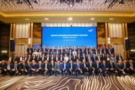 VIB tổ chức lễ tốt nghiệp cho 64 học viên được phỏng vấn. (Ảnh: Vietnam+)