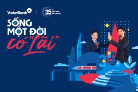 VietinBank ra mắt chiến dịch Sống một đời có "lãi" cùng rapper Đen Vâu. (Ảnh: Vietnam+)