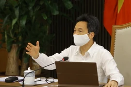 Phó Thủ tướng Vũ Đức Đam phát biểu. (Ảnh: Văn Điệp/TTXVN)