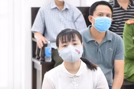 Hai bị cáo tại tòa. (Nguồn: laodong)
