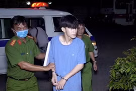 Bị can Bùi Trọng Nghĩa bị bắt sau khi gây án. (Ảnh: TTXVN phát)
