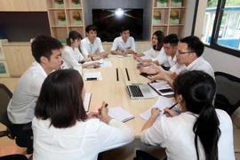 Đào tạo tiếng Nhật cho các lao động tại Học viện đào tạo hướng nghiệp của Công ty JHL Group. (Ảnh: Anh Tuấn/TTXVN)