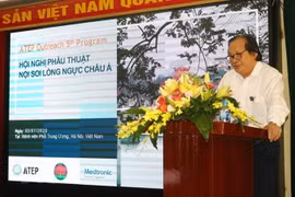 Phó Giáo sư, Tiến sỹ Nguyễn Viết Nhung, Giám đốc Bệnh viện Phổi Trung ương. (Ảnh: Bích Thủy/Vietnam+)
