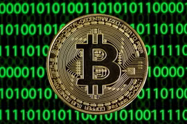 Đồng tiền kỹ thuật số Bitcoin. (Ảnh: AFP/TTXVN)