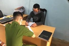 Đối tượng Cường tại cơ quan điều tra. (Nguồn: TTXVN phát)