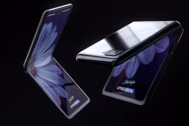 Hình ảnh được cho là của mẫu điện thoại Galaxy Z Flip. (Nguồn: SlashGear)