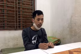 Đối tượng Phạm Văn Việt tại cơ quan điều tra. (Nguồn: TTXVN phát)