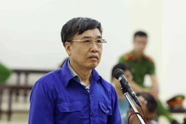 Bị cáo Lê Bạch Hồng, nguyên Thứ trưởng Bộ Lao động - Thương binh và Xã hội, nguyên Tổng Giám đốc Bảo hiểm Xã hội Việt Nam. (Ảnh: Văn Điệp/TTXVN)