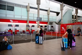 Cảnh vắng vẻ do ảnh hưởng của dịch COVID-19 tại sân bay ở Brisbane , Australia, ngày 18/4/2020. (Nguồn: AFP/TTXVN)