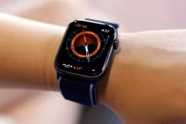 Đồng hồ thông minh Apple Watch. (Nguồn: Engadget)