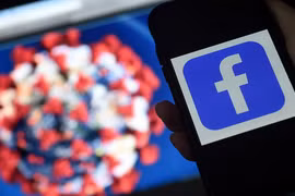 Facebook phát hành bản đồ số theo dõi mật độ người mắc COVID-19