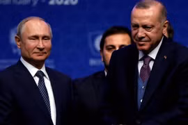 Tổng thống Nga Vladimir Putin và người đồng cấp Thổ Nhĩ Kỳ Tayip Erdogan, ngày 8/1. (Nguồn: Reuters)