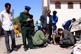 Bộ trưởng Quốc phòng Yemen bị al-Qaeda phục kích