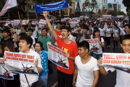 Cần Thơ: Míttinh phản đối Trung Quốc đặt giàn khoan