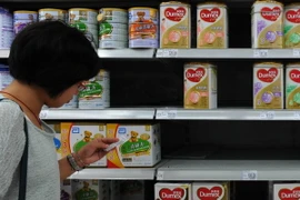 Trung Quốc nhập khẩu sữa từ New Zealand và Australia