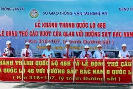 Nghệ An khánh thành Quốc lộ 46B và động thổ cầu vượt 46