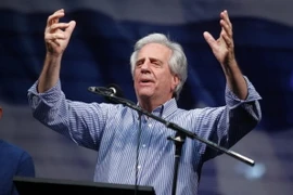 2,6 triệu cử tri Uruguay tiến hành bầu tổng thống vòng hai